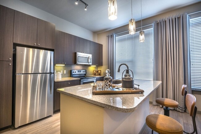 Modern Design Meets Everyday Luxury - Modern Design Meets Everyday Luxury Unidad ADE Rental