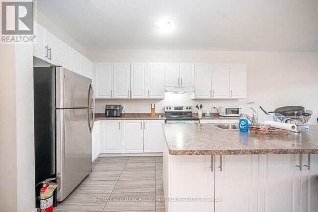 Photo - 36 Sasco Way