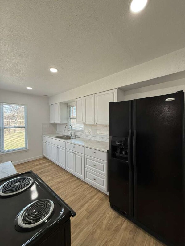 Photo - 339 Brettonwood Dr