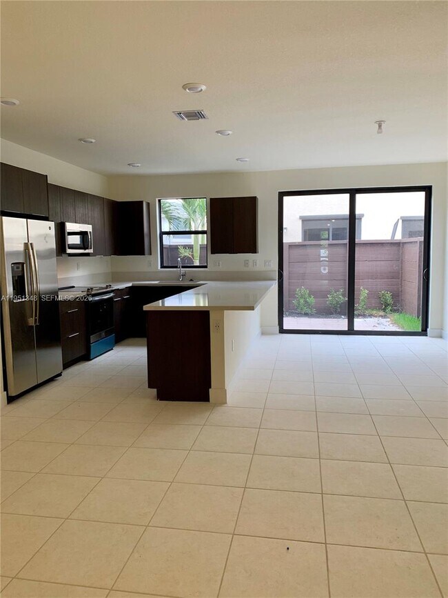 Photo - 15849 NW 91st Ct