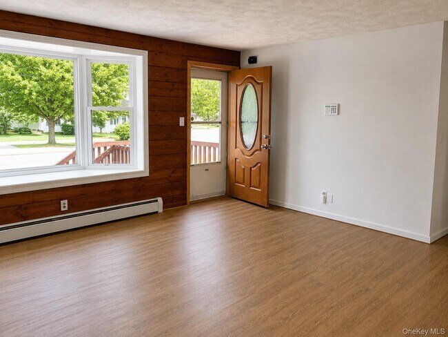 Photo - 27 Midway Dr