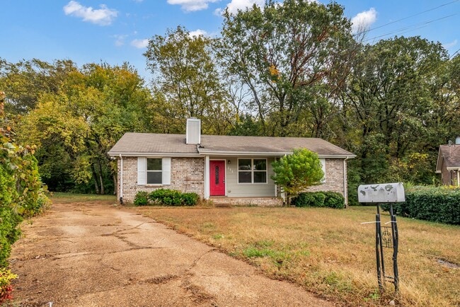 Building Photo - 212 Trailway Cir