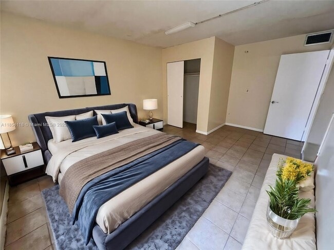 Photo - 2800 NW 56th Ave Unit E106