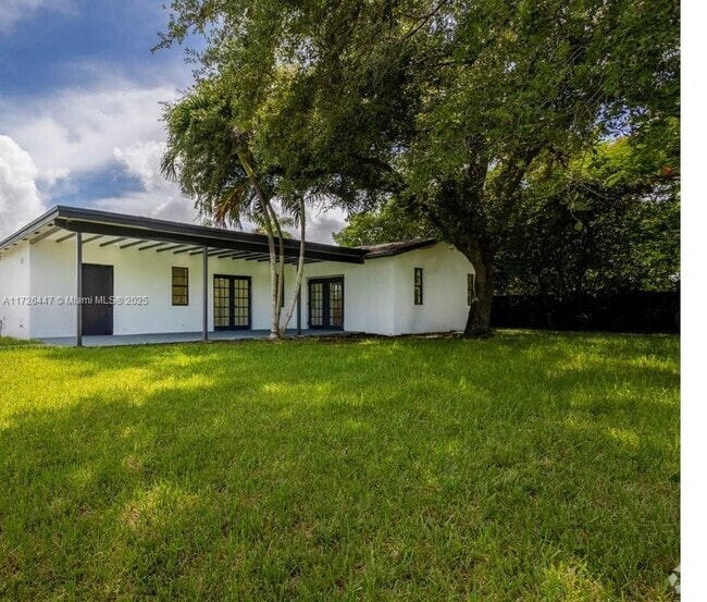 Building Photo - 8705 SW 185th Terrace Rental