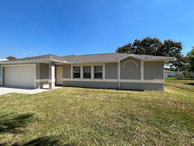 3/2 In Port St Lucie - 3/2 In Port St Lucie House