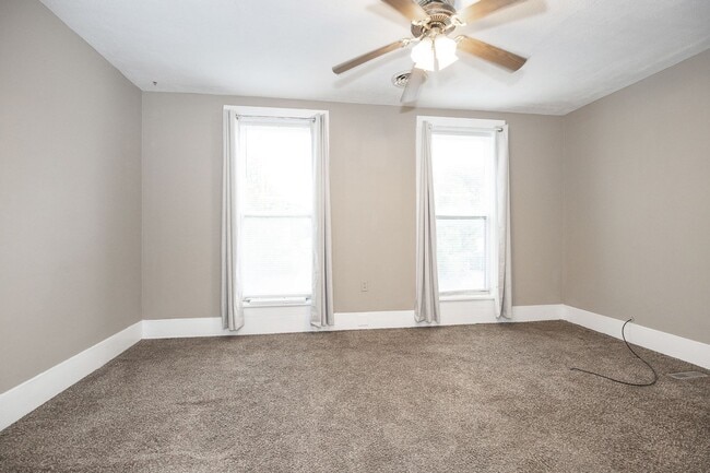 Photo - 1432 W 110th St Unit 1432 W110th Up