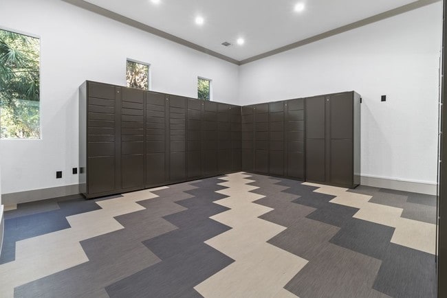 Oakville Apartments