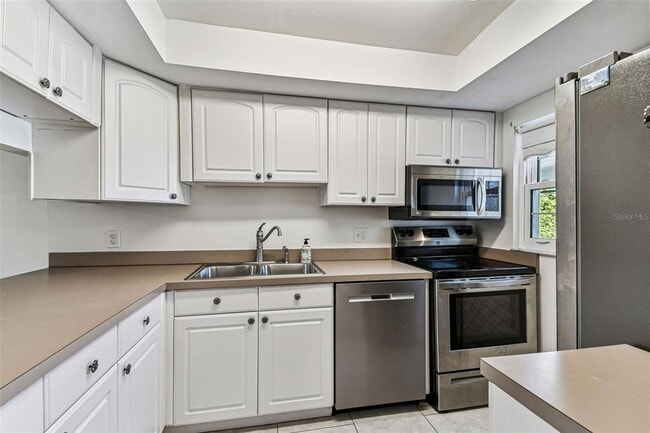 Photo - 3803 N Oak Dr Unit B52