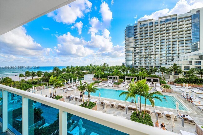 2301 Collins Ave Unit 408