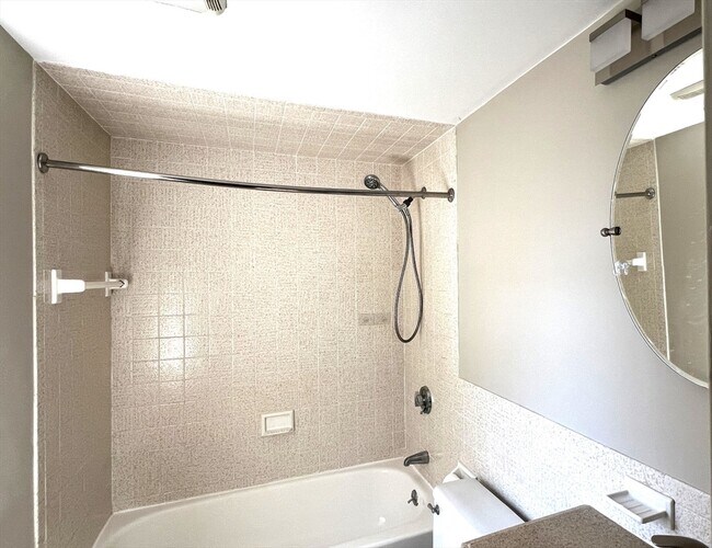 Photo - 181 Green St Unit #413