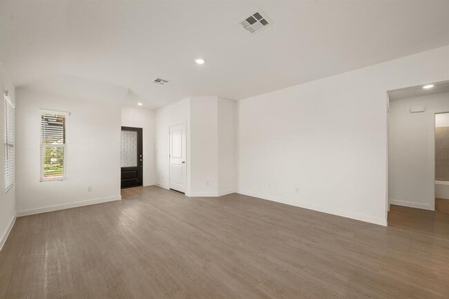 Photo - 1407 Hermosa Gdns