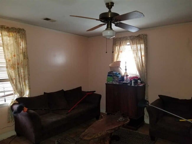 Photo - 812 Carson St