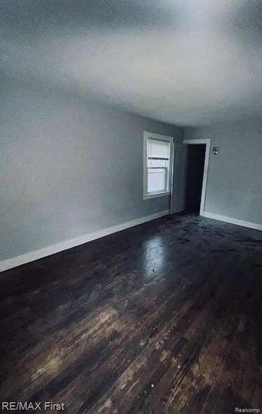 Photo - 13934 Montrose St