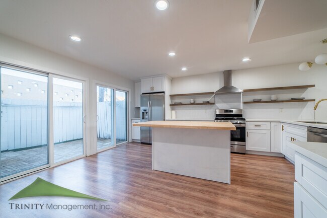 Photo - 2479 Caminito Ocean Cove