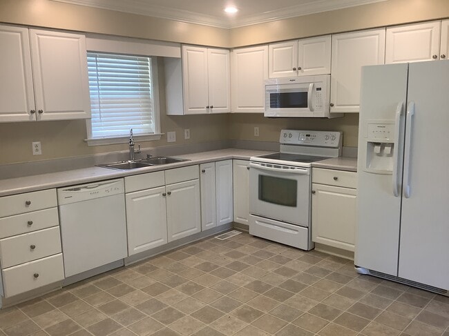 Photo - 3902 Hunt Chase Ct