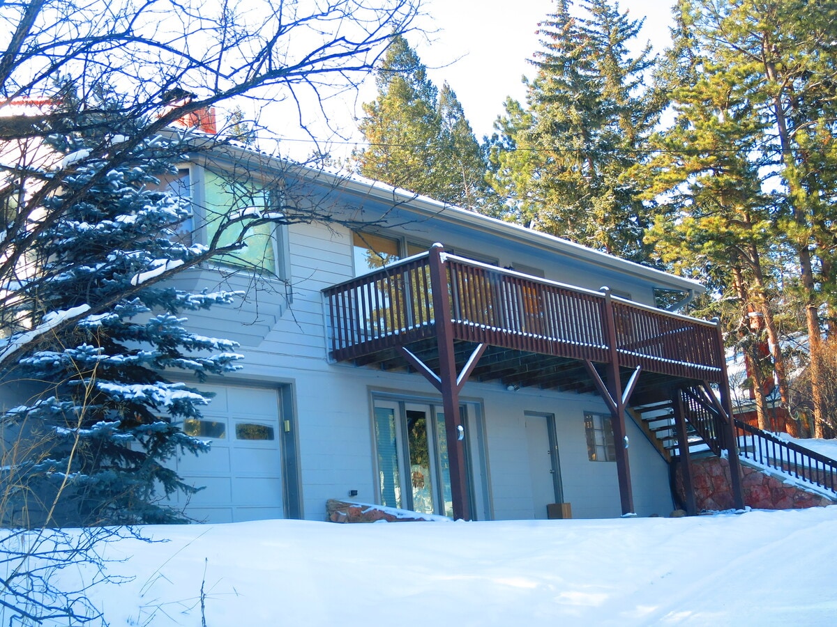 Photo - 9885 Fountain Rd