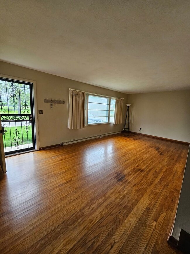 Photo - South Shores! 3 Bed, 1.5 bath