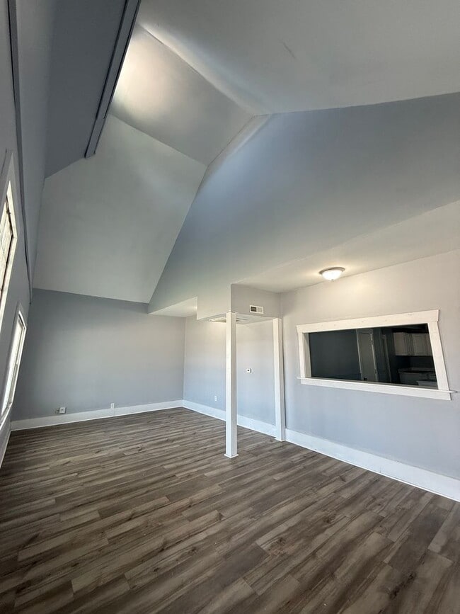 Photo - 2809 Columbia Ave