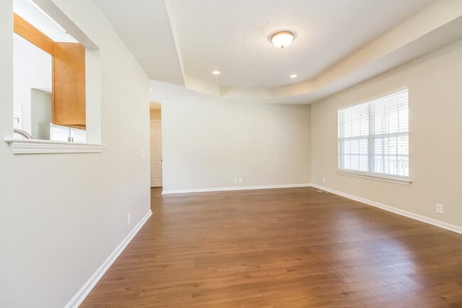 Photo - 634 Woodland Hills Dr