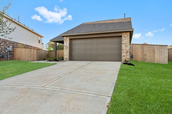 Photo - 318 Hbr Bnd Ct