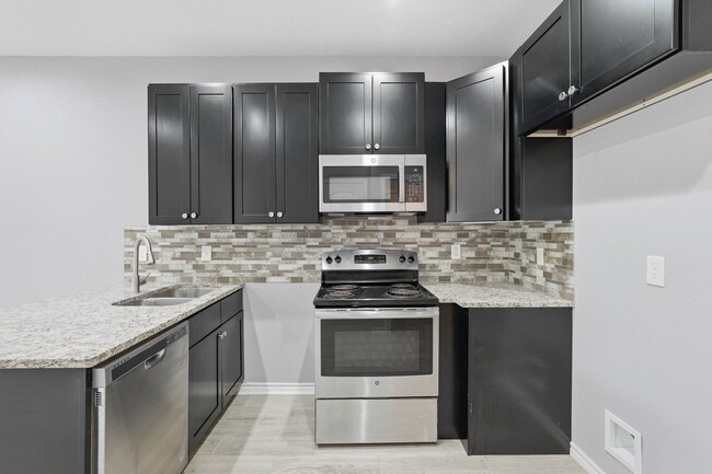 Photo - 16680 E Ivanhoe St