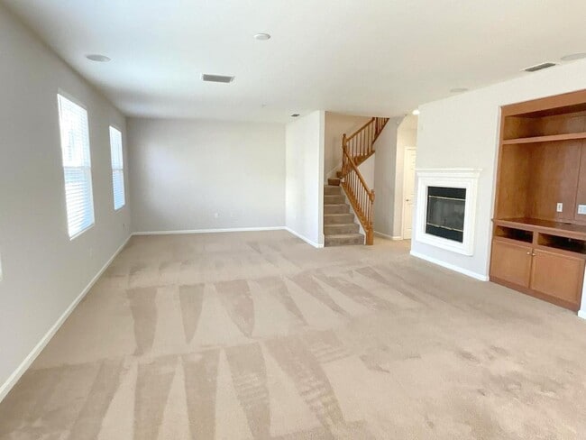 Photo - Month to month Rental ! Beautiful & Spacious End Unit Home in Shelbourne at Windemere! Top Rated ...