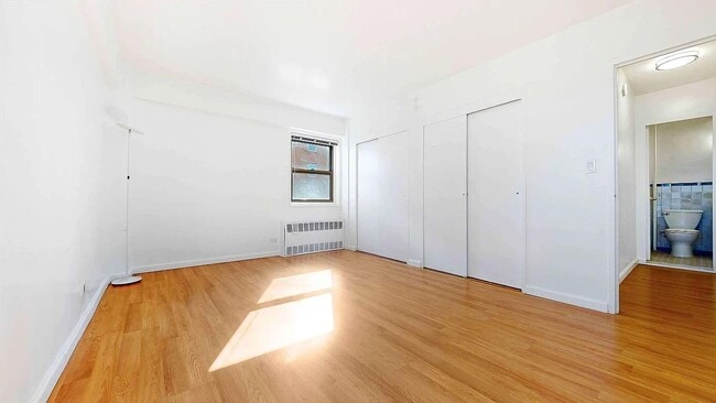 Photo - 115 Ashland Pl