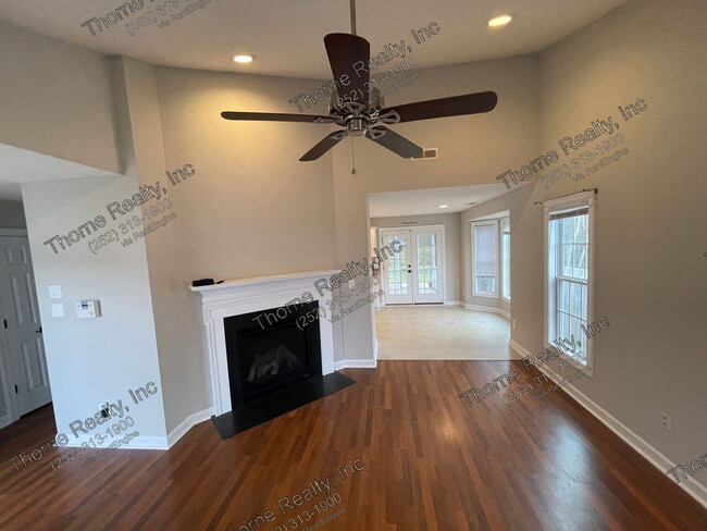 Photo - 1845 Bridgewood Rd