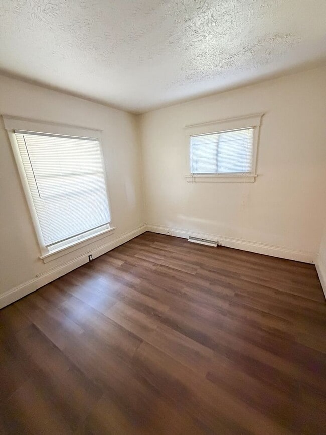 Photo - 1118 S 23rd St Unidad 1118 S 23rd St C-1