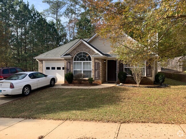 Building Photo - 3BR Eastside Single Family Home in Pinecrest!