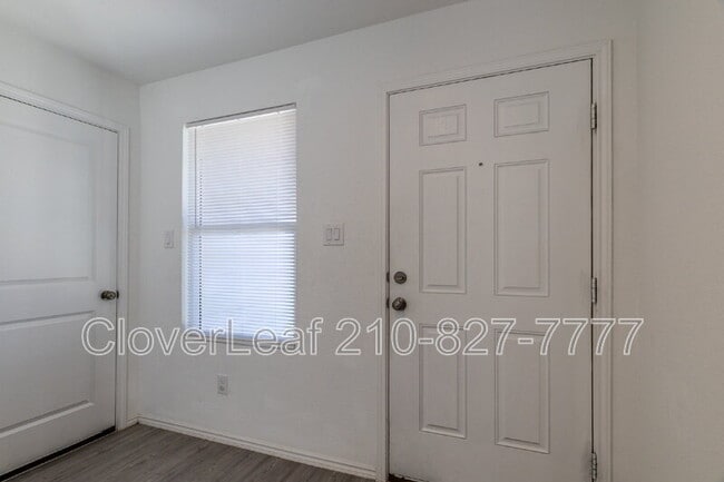 Photo - 5867 Coahulia Rdg