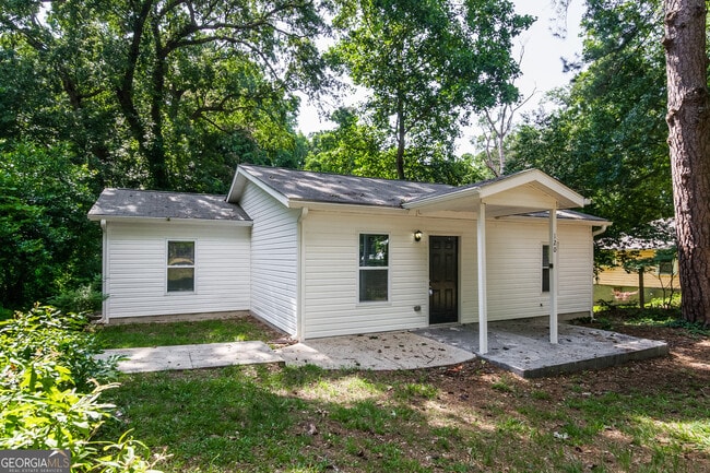 Photo - 120 Hemphill School Rd NW