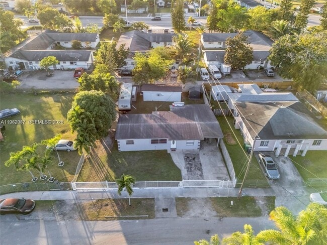 Photo - 26620 SW 136th Ave Unit 1