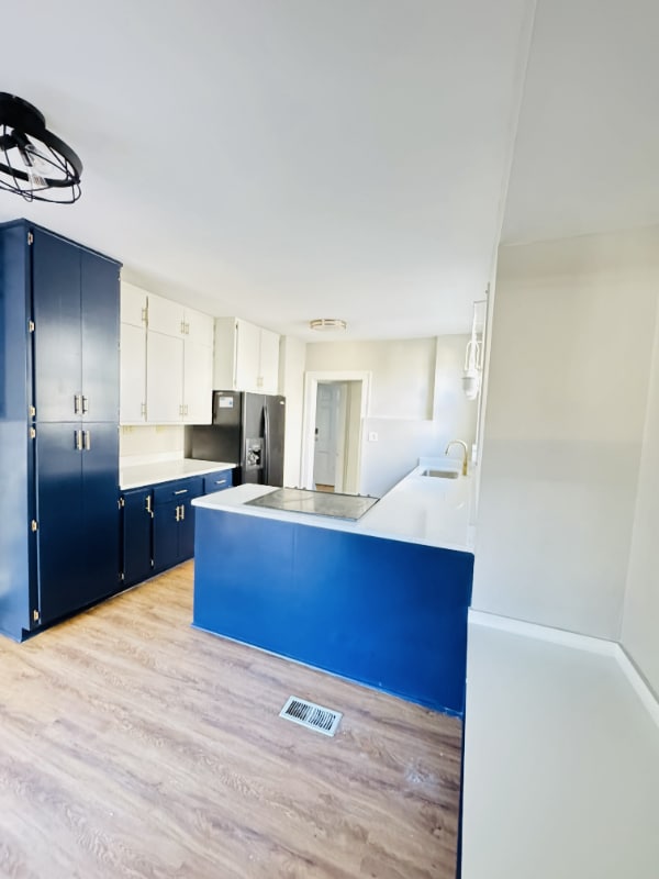 Photo - 323 E Jefferson Ave