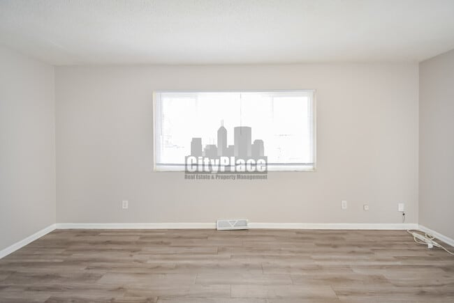 Photo - 2412 N Lesley Ave