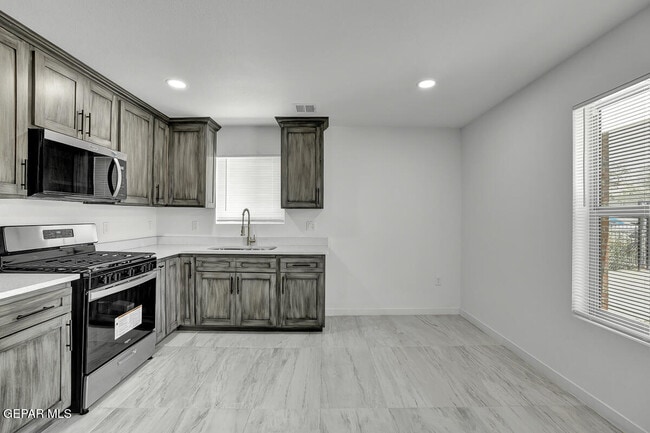 Photo - 1107 Myrtle Ave