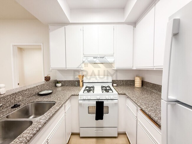 11459 Collins St Unit 213