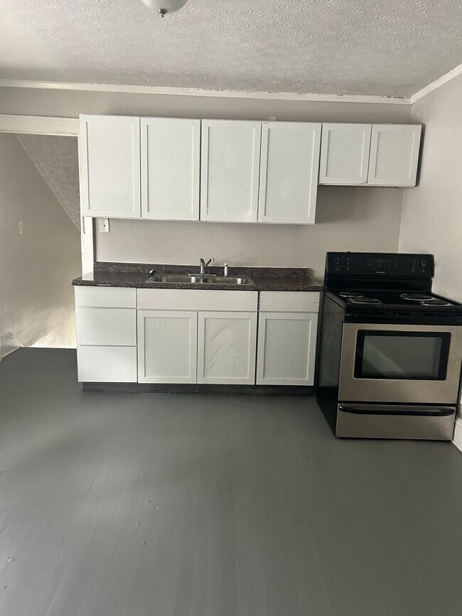 Photo - 614 Madison Ave Unidad #3