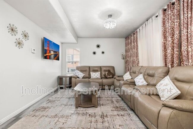 Photo - 7623 Yellowwood Ln