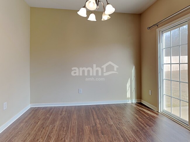 Photo - 6 Hurshfield Ct