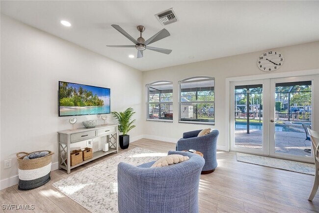 Photo - 1410 Curlew Ave