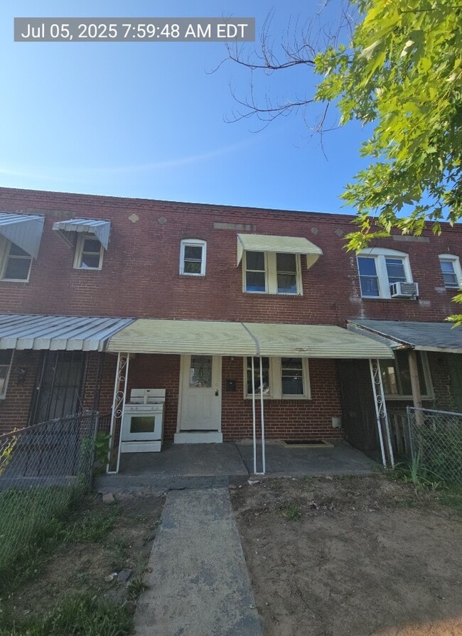 Building Photo - 1021 Church St Rental