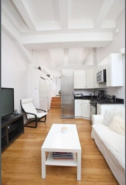 Photo - 12 Stoneholm St Unit 415