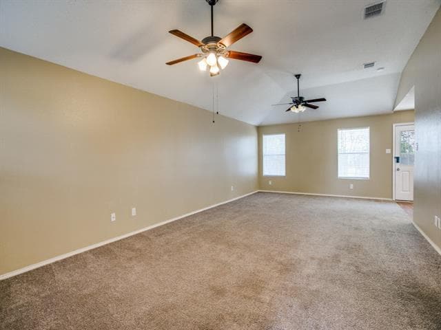 Photo - 505 Mitch St