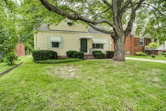 Photo - 1343 Victory Dr