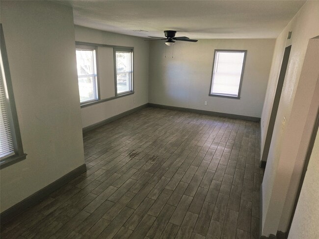 Photo - 3308 Sophie Ann Dr