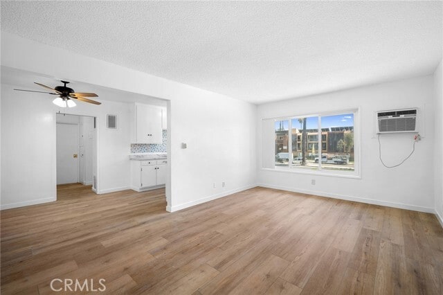 Photo - 17845 Sherman Way Unit 7