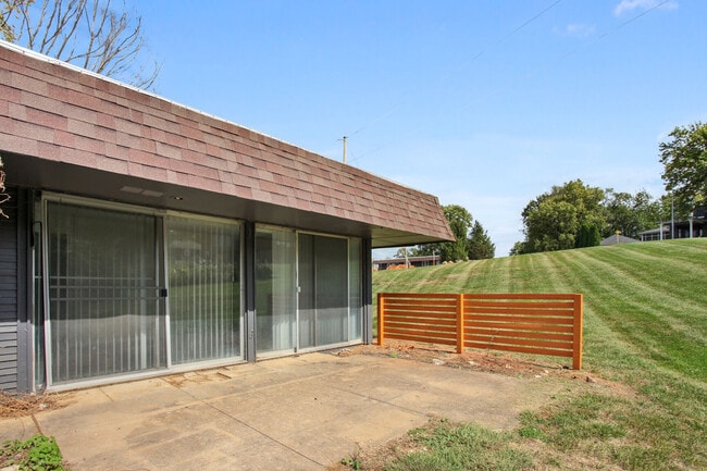 Rock Ridge Ranch Apartments