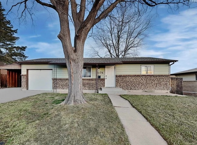 Building Photo - 9170 Lander St