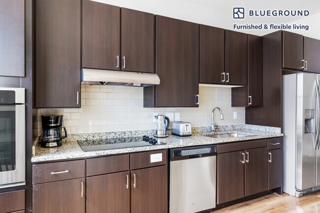 Photo - 333 Great River Rd Unidad FL3-ID785